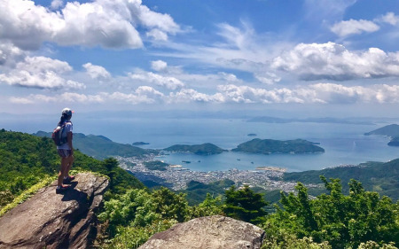 【画像】星ヶ城西峰から瀬戸内海を望む